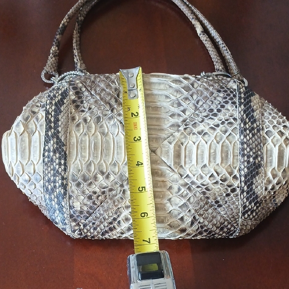 Fernando Pensato 'Python' Snakeskin Patterned Handbag - Picture 12 of 16